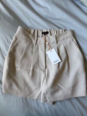 Quince Cream High-Waist Pleated Women's Shorts